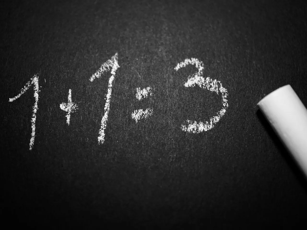 考研择校怎么选？报录比与院校实力分析